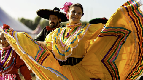 Prachtige Mexicaanse kostuums