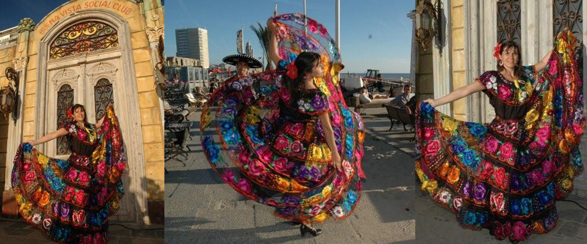 Mariachi orkest en danseressen